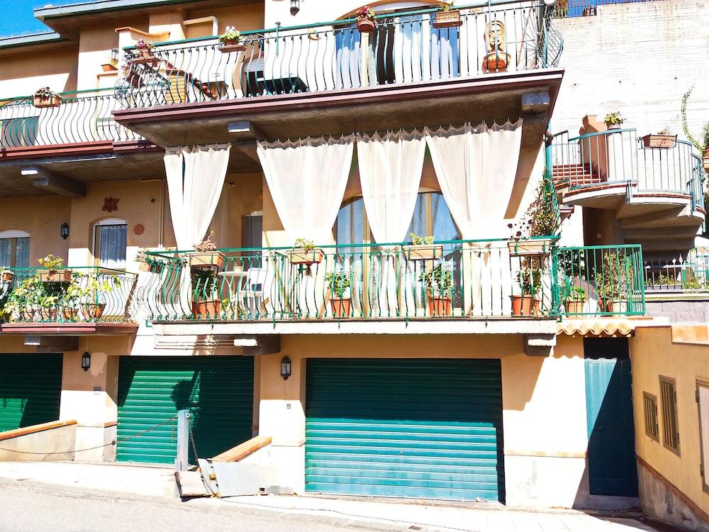 Bed And Breakfast Rosangela タオルミーナ エクステリア 写真