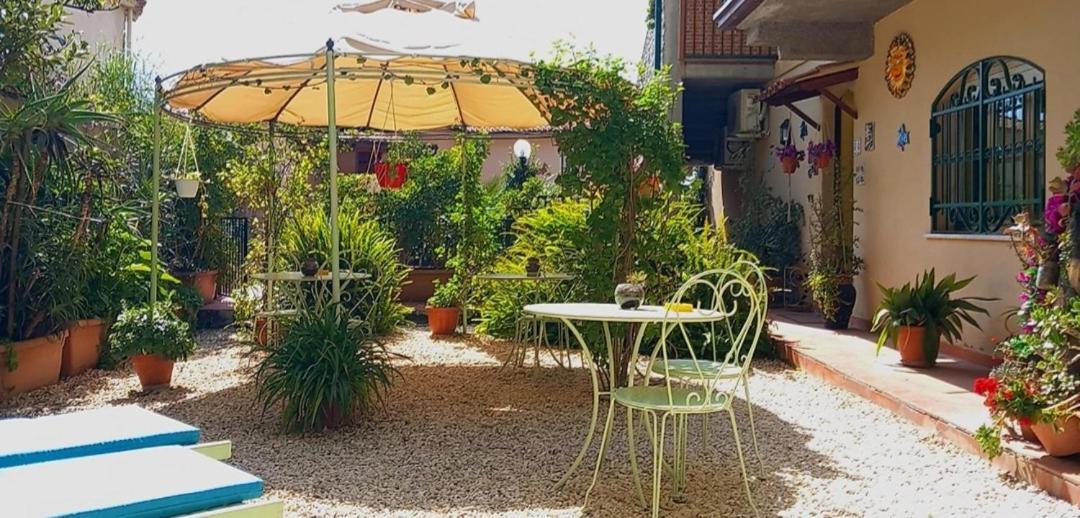 Bed And Breakfast Rosangela タオルミーナ エクステリア 写真